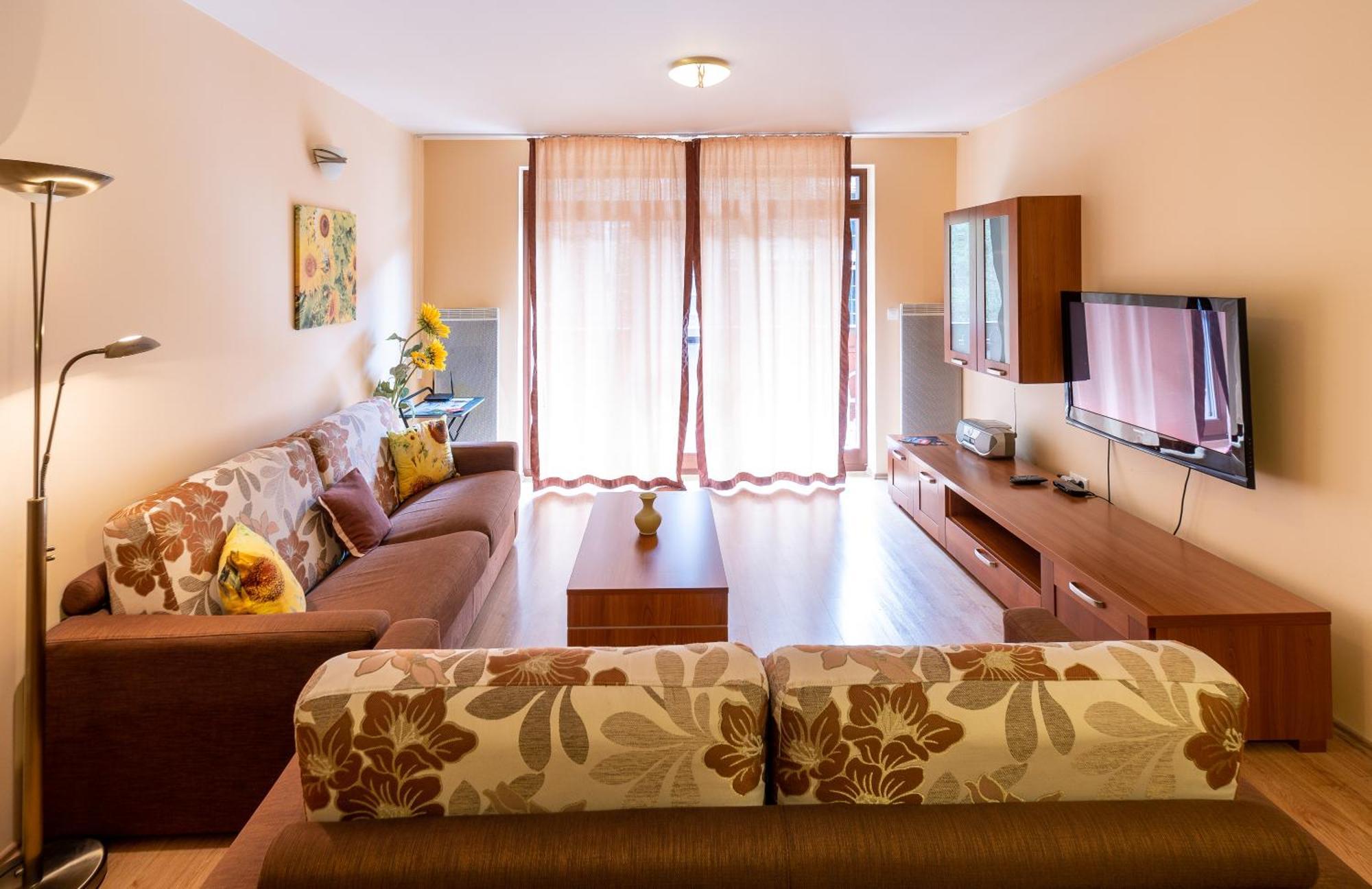 Rodinny Apartman Slnecnica Tale Buitenkant foto