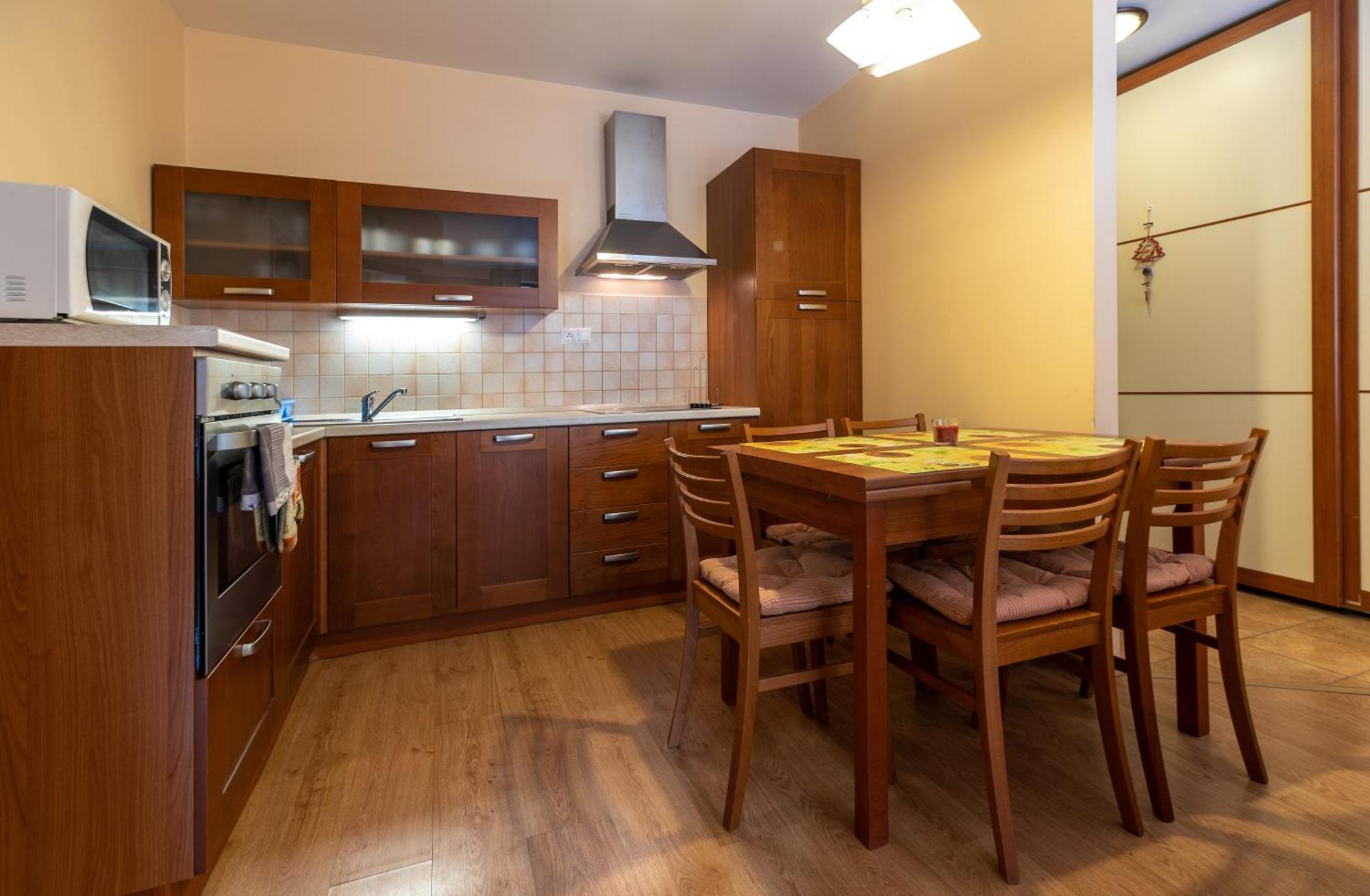 Rodinny Apartman Slnecnica Tale Buitenkant foto