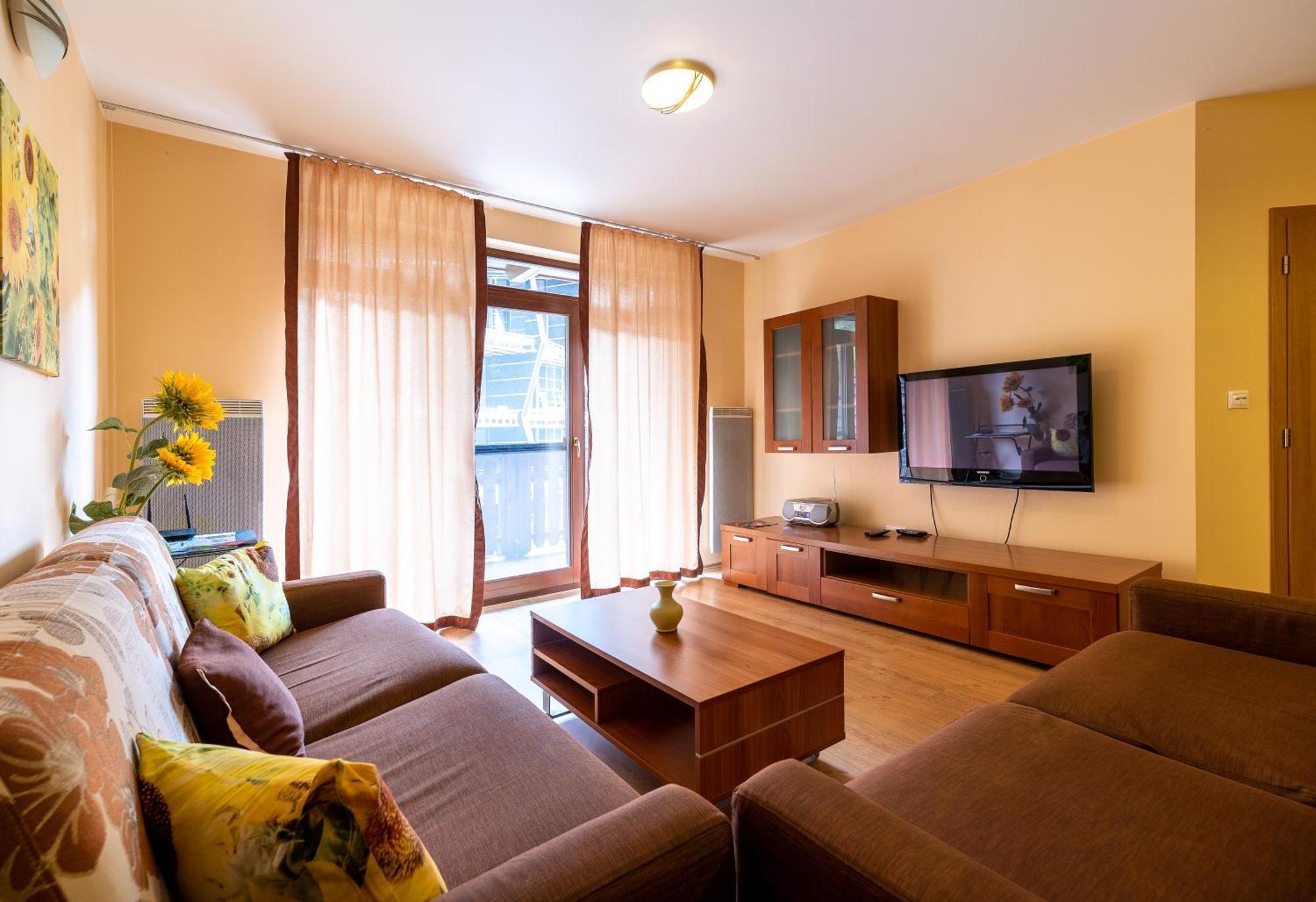 Rodinny Apartman Slnecnica Tale Buitenkant foto