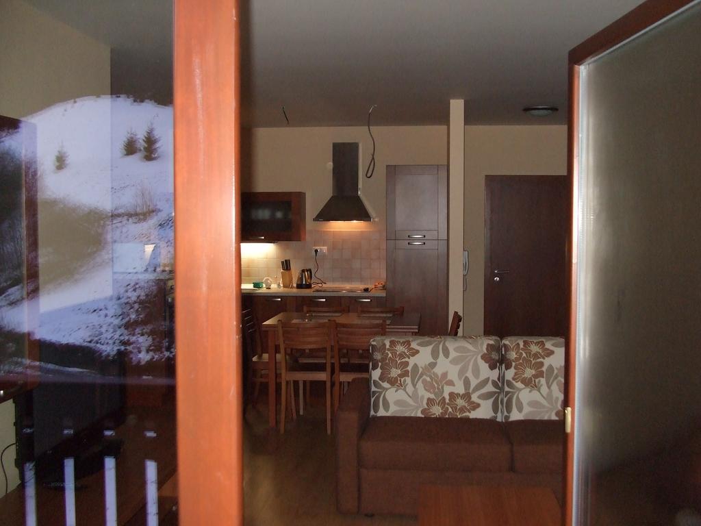 Rodinny Apartman Slnecnica Tale Buitenkant foto