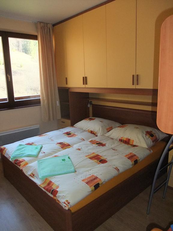 Rodinny Apartman Slnecnica Tale Buitenkant foto
